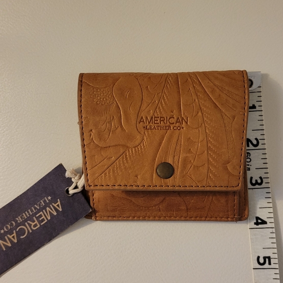 American leather company Handbags - American leather company Veronica bifold cafe latte